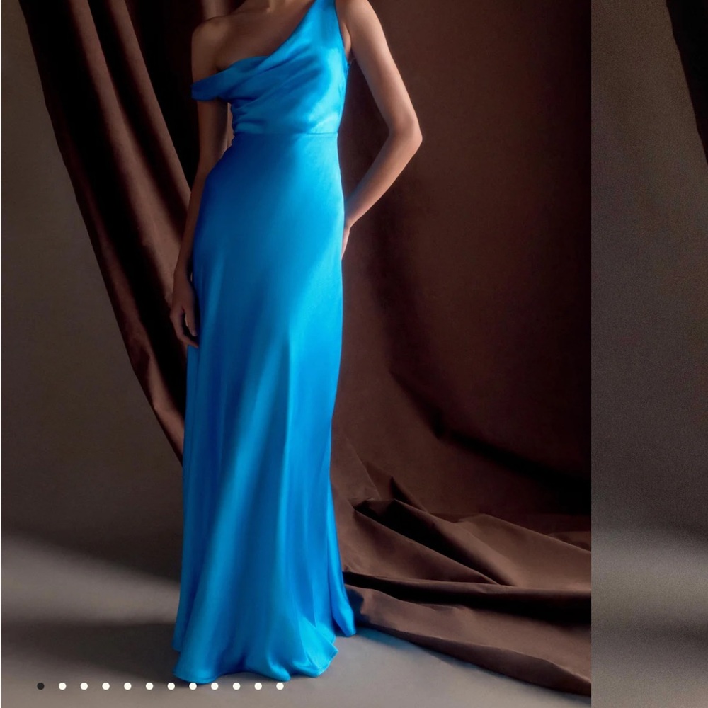 Meshki Blue Jacinta One Shoulder Gown